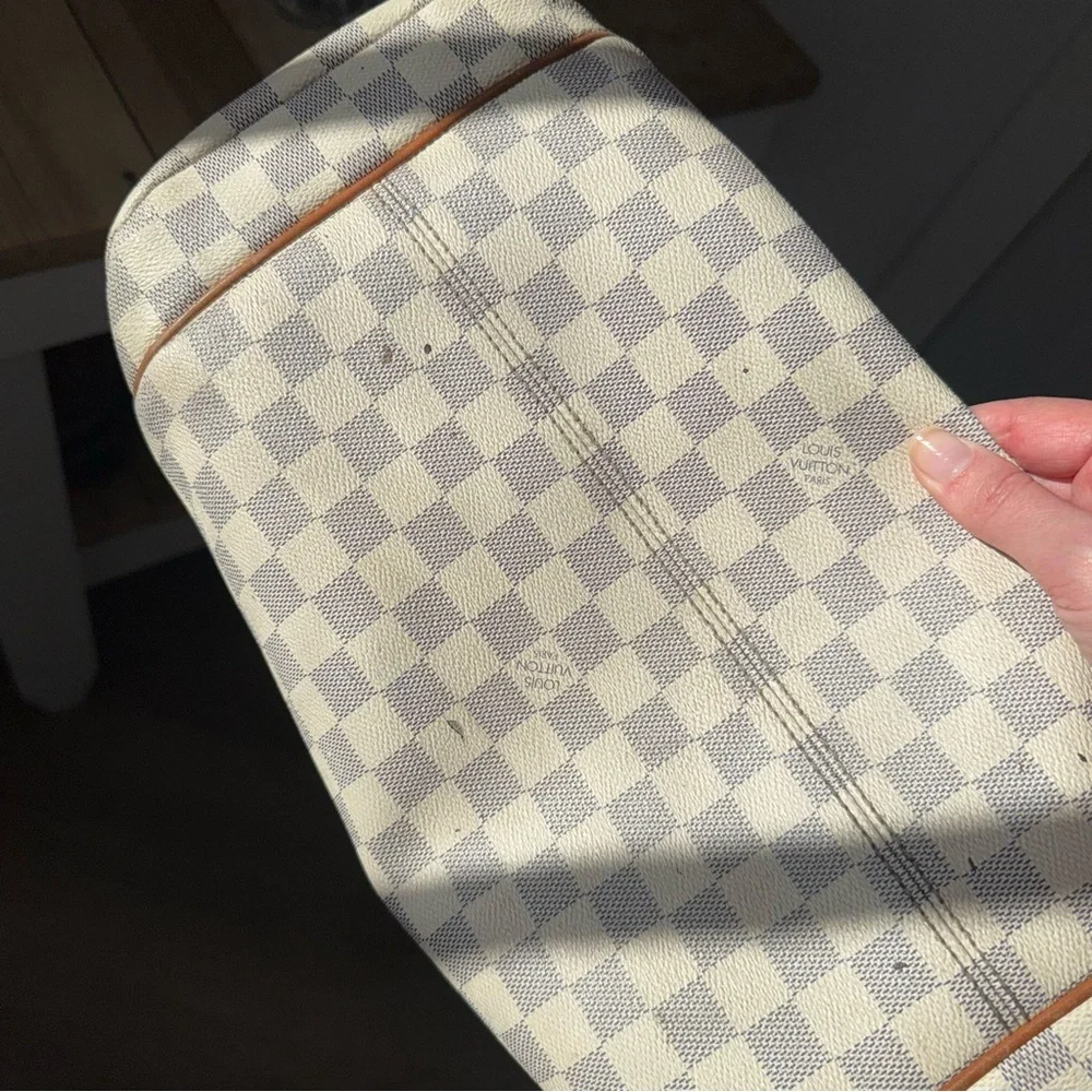 Authentic Louis Vuitton Totally GM Damier Azur Checkered Pattern Shoulder Bag - Picture 15 of 16